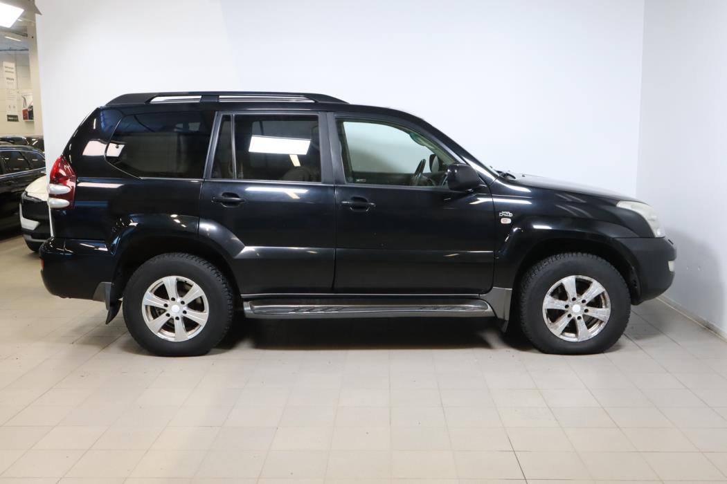 TOYOTA Land Cruiser 2009