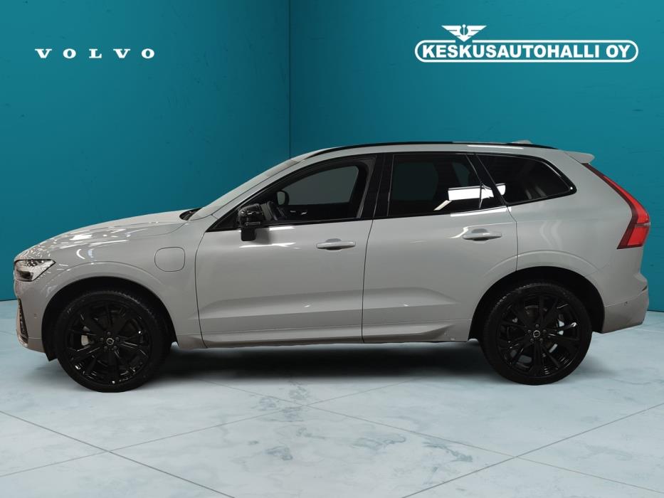 VOLVO XC60 2026