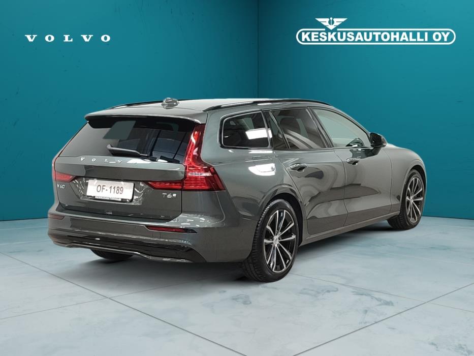VOLVO V60 2026