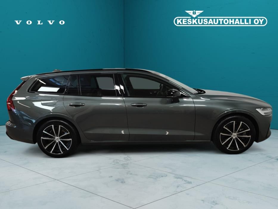 VOLVO V60 2026