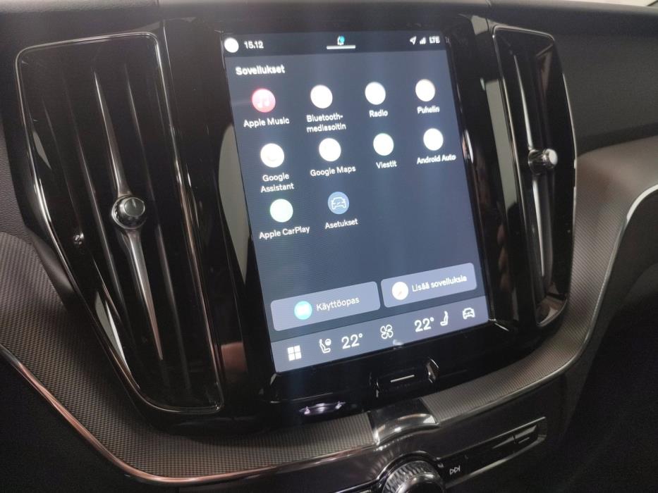VOLVO XC60 2025