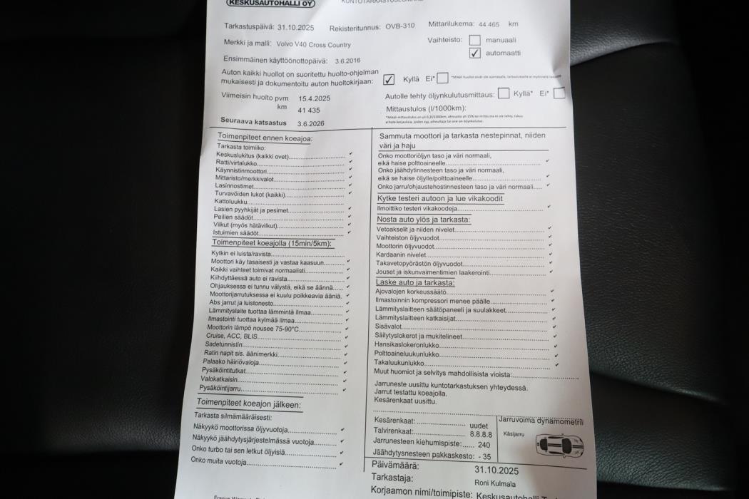 VOLVO V40 Cross Country 2017