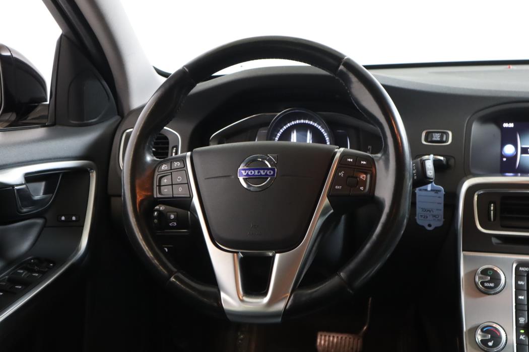 VOLVO V60 Cross Country 2018