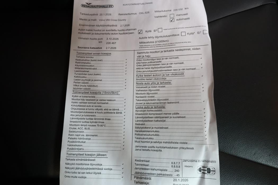 VOLVO V60 Cross Country 2018