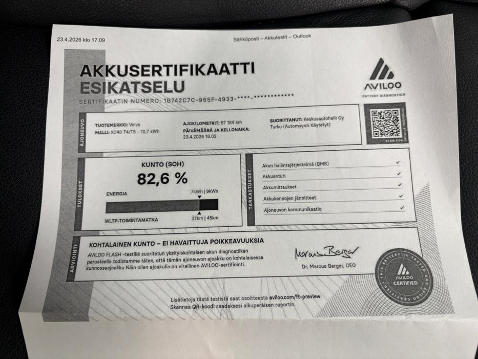 VOLVO XC40 2020