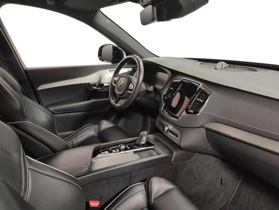 VOLVO XC90 2021