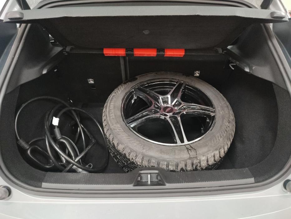 VOLVO EX30 2024