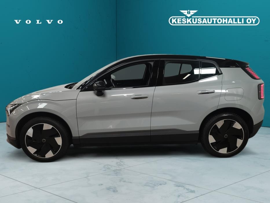 VOLVO EX30 2024