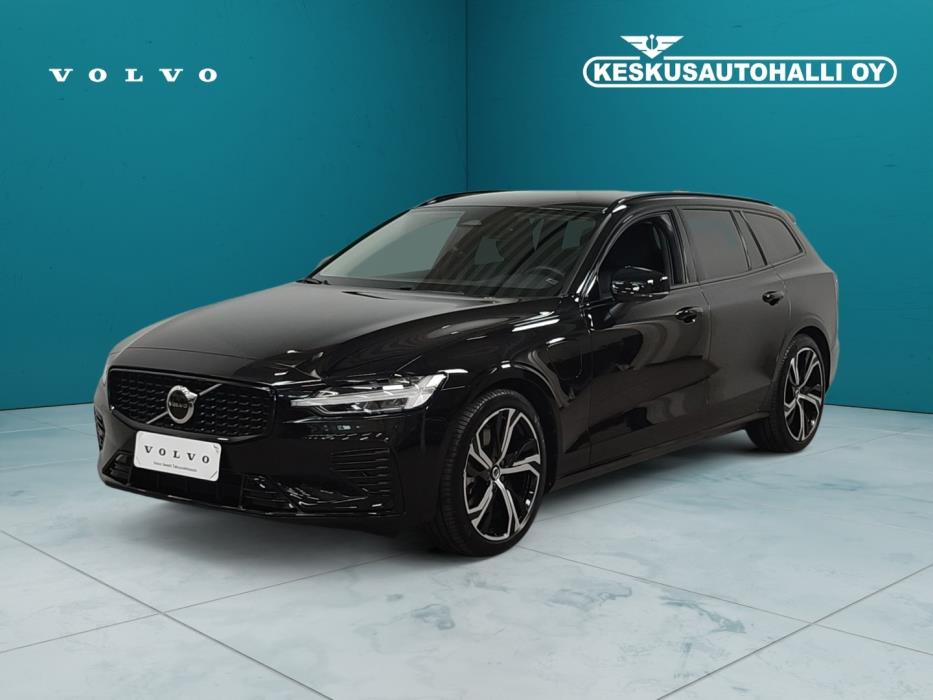 VOLVO V60 2025