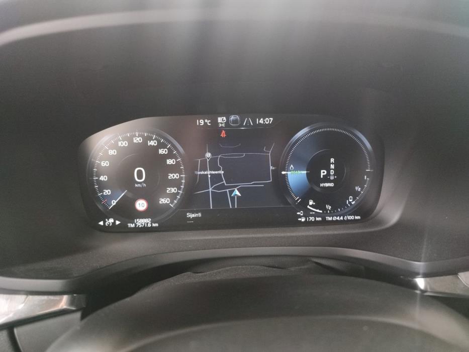 VOLVO V60 2021