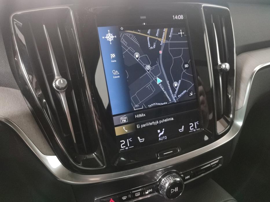 VOLVO V60 2021