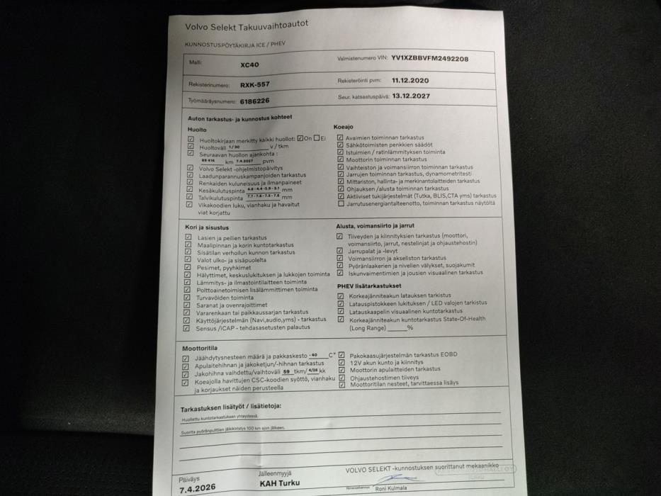 VOLVO XC40 2021