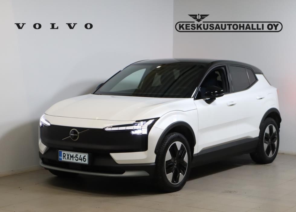 VOLVO EX30 Cross Country 2025