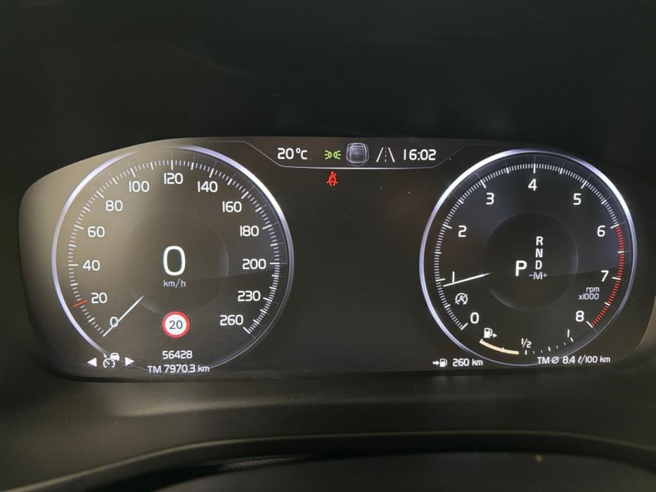 VOLVO XC40 2019