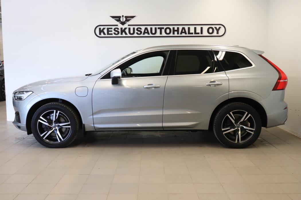 VOLVO XC60 2019
