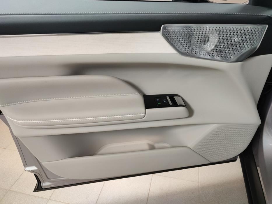 VOLVO ES90 2026