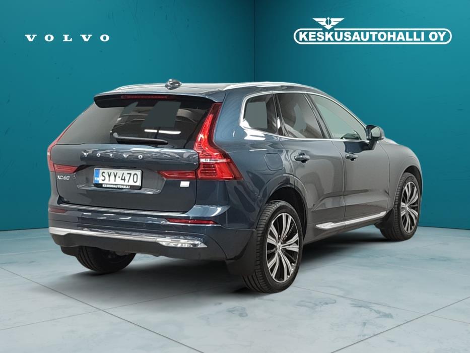 VOLVO XC60 2023