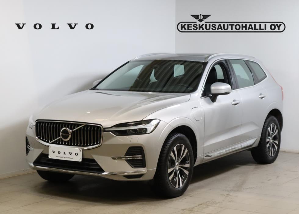 VOLVO XC60 2022