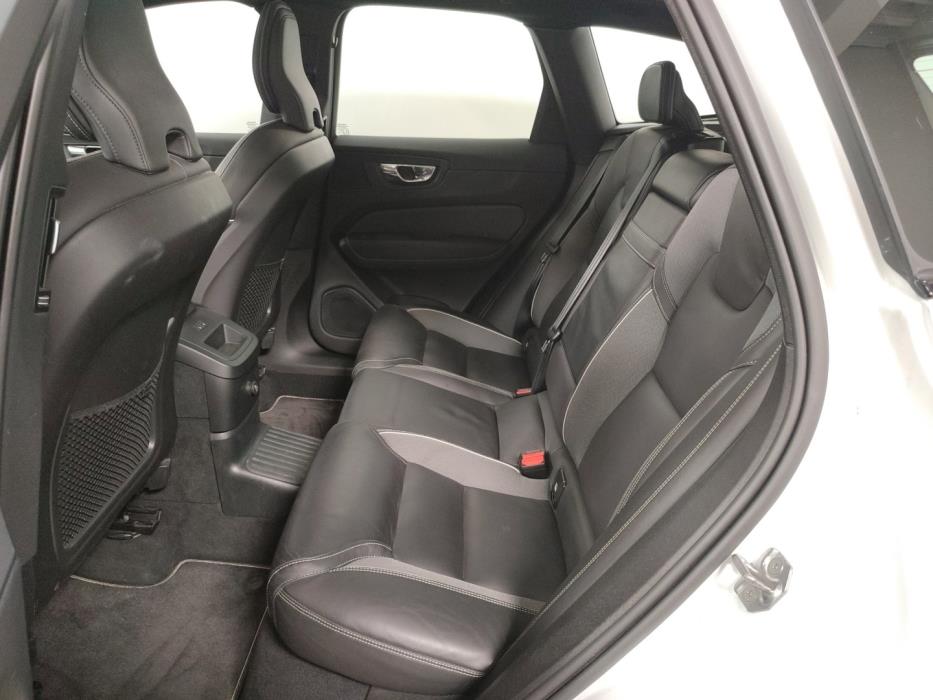 VOLVO XC60 2020