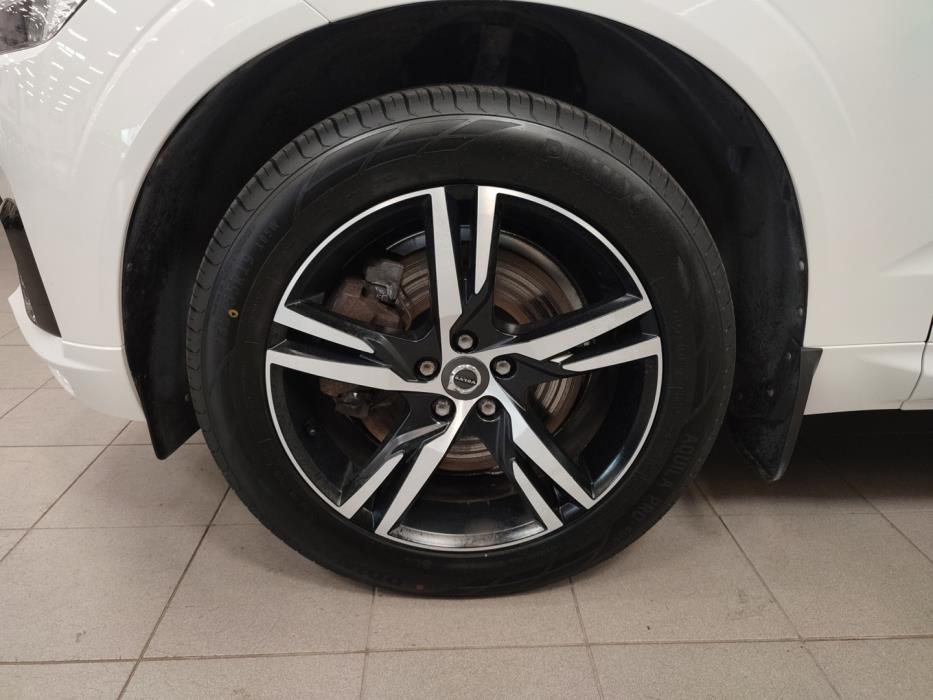 VOLVO XC60 2020