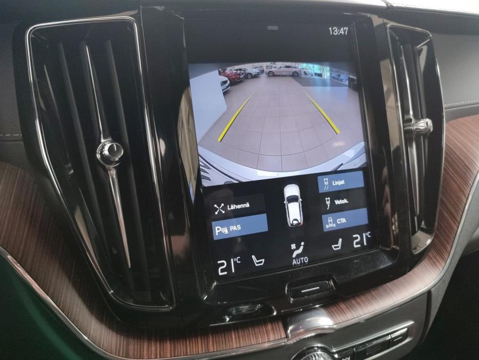 VOLVO XC60 2020