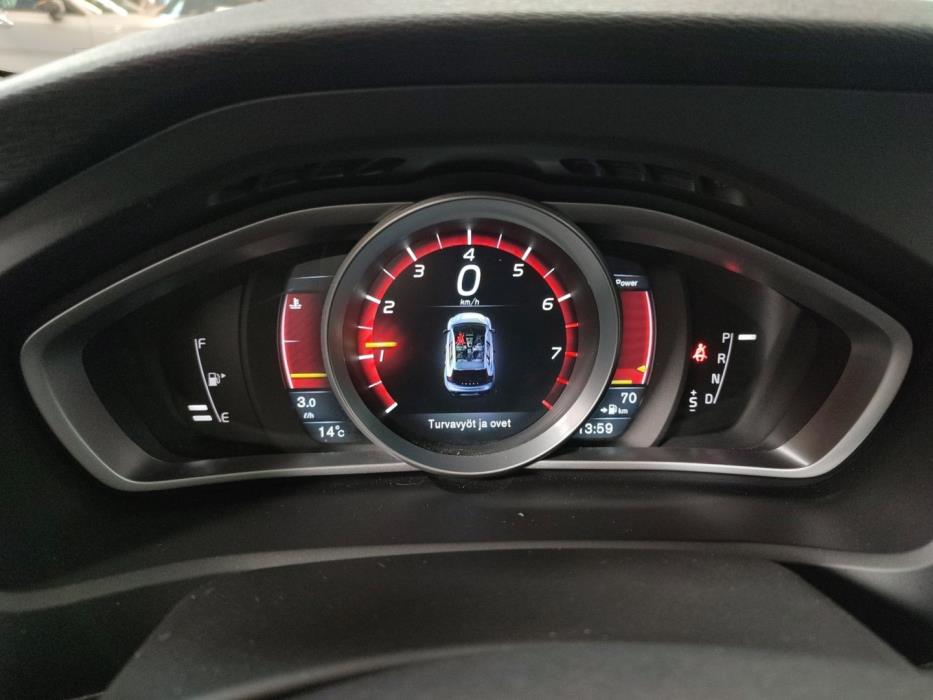 VOLVO V40 Cross Country 2016