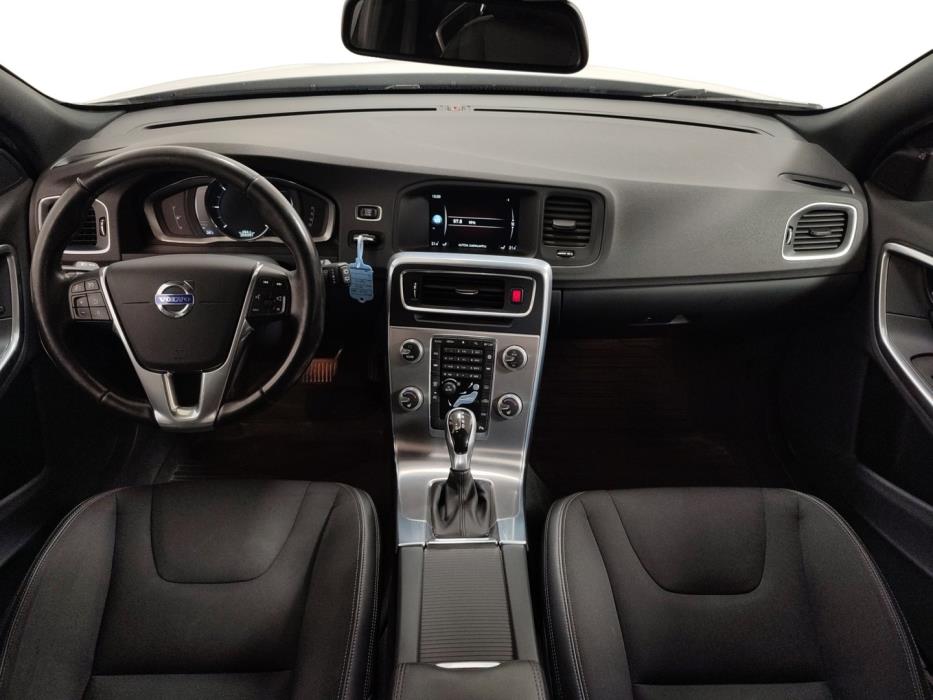 VOLVO V60 Cross Country 2016