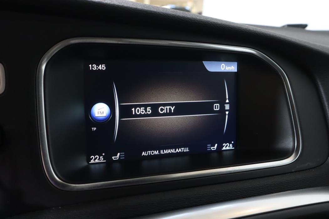 VOLVO V40 Cross Country 2017