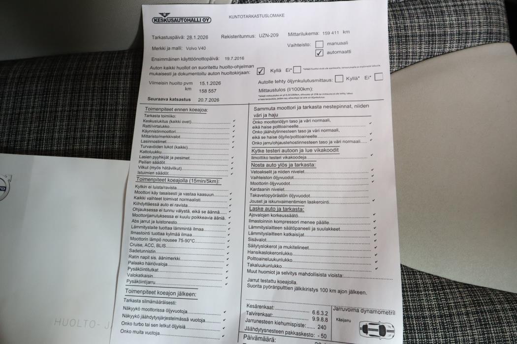 VOLVO V40 Cross Country 2017