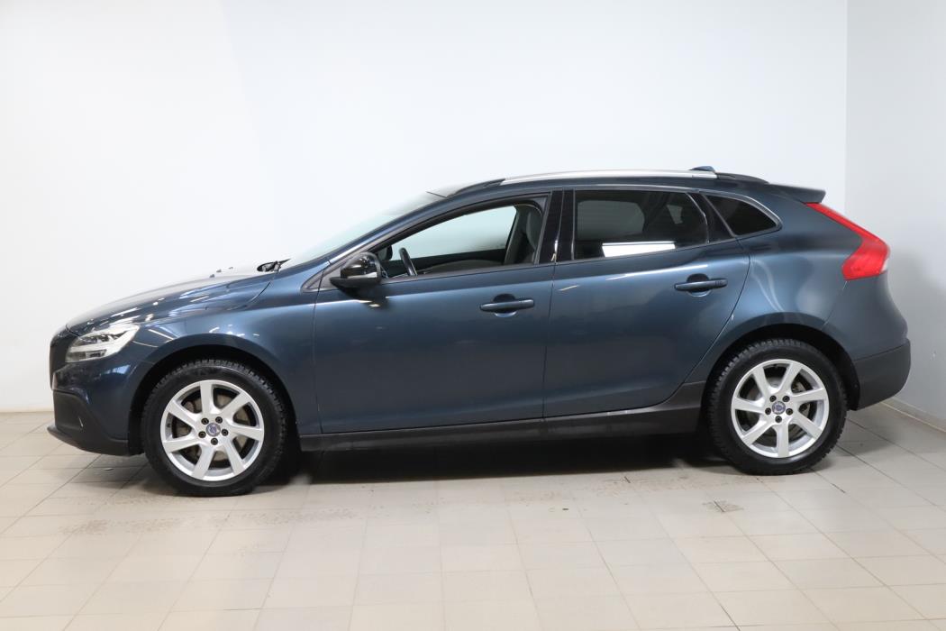 VOLVO V40 Cross Country 2017