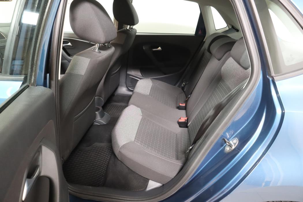 VOLKSWAGEN Polo 2017