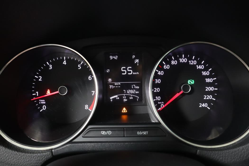 VOLKSWAGEN Polo 2017