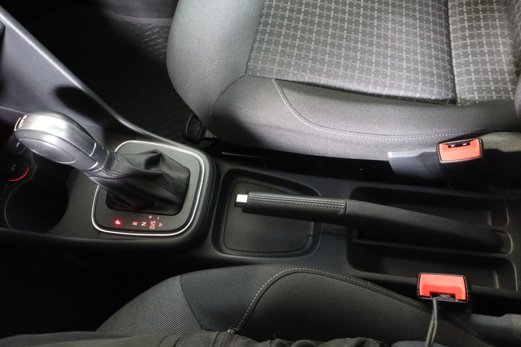 VOLKSWAGEN Polo 2017