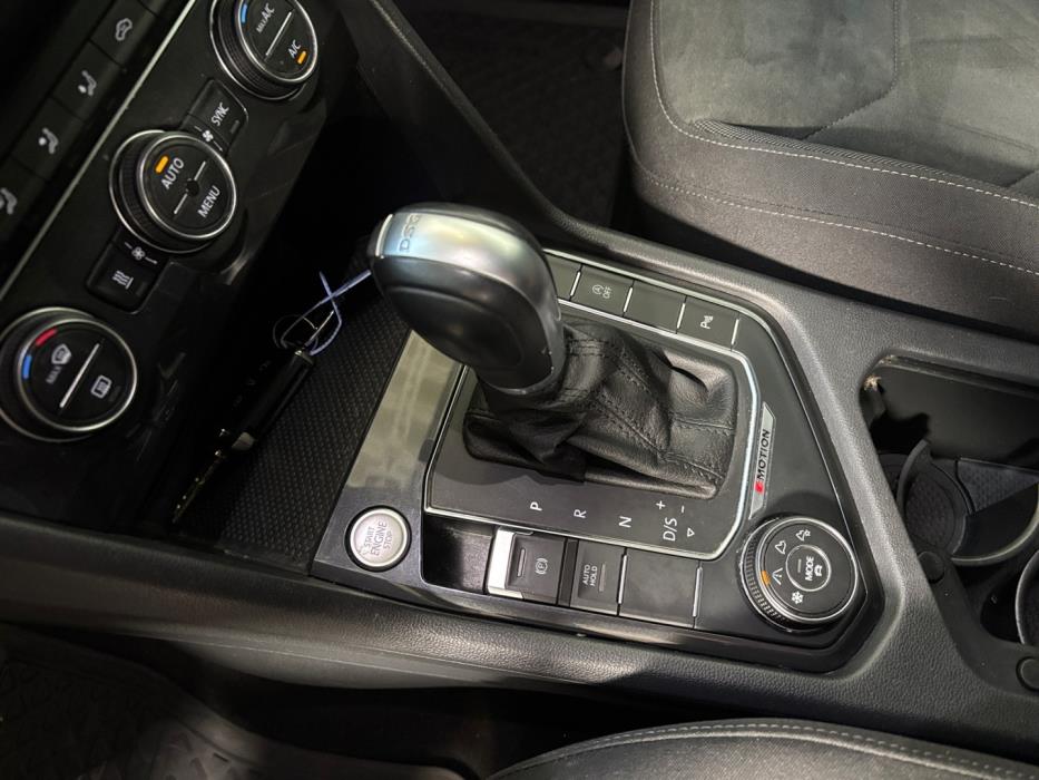 VOLKSWAGEN Tiguan 2018