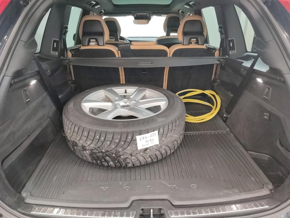 VOLVO XC90 2017