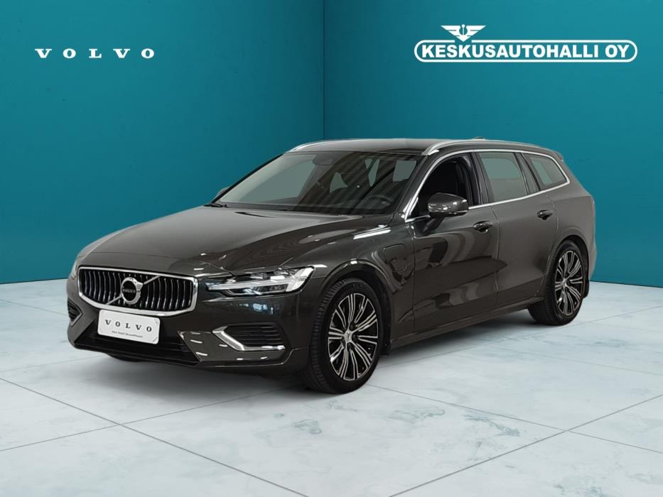 VOLVO V60 2022