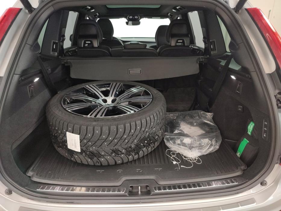 VOLVO XC90 2024