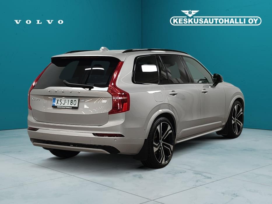VOLVO XC90 2024