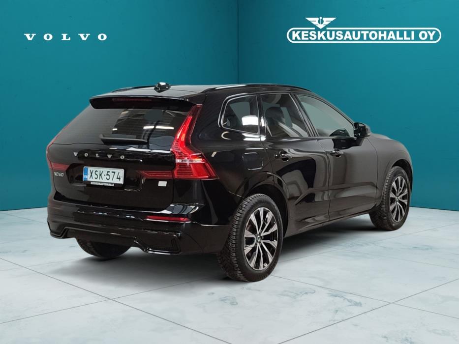 VOLVO XC60 2024
