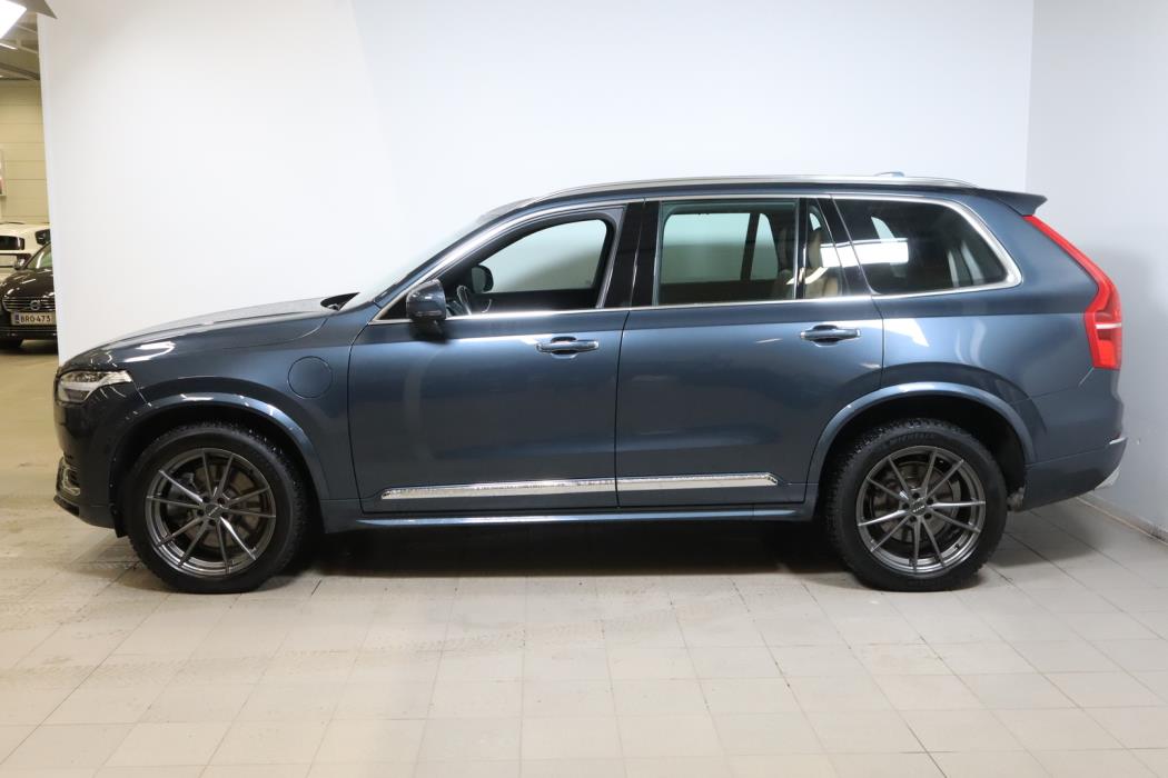 VOLVO XC90 2020