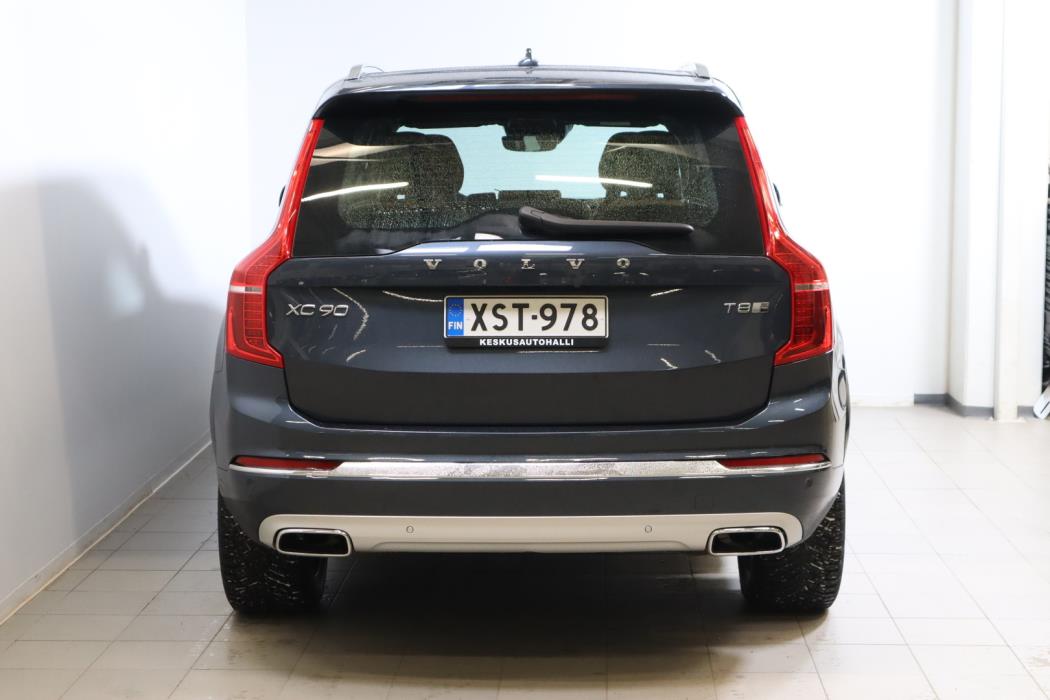 VOLVO XC90 2020