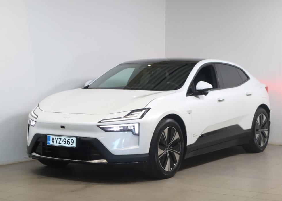 POLESTAR 4 2026