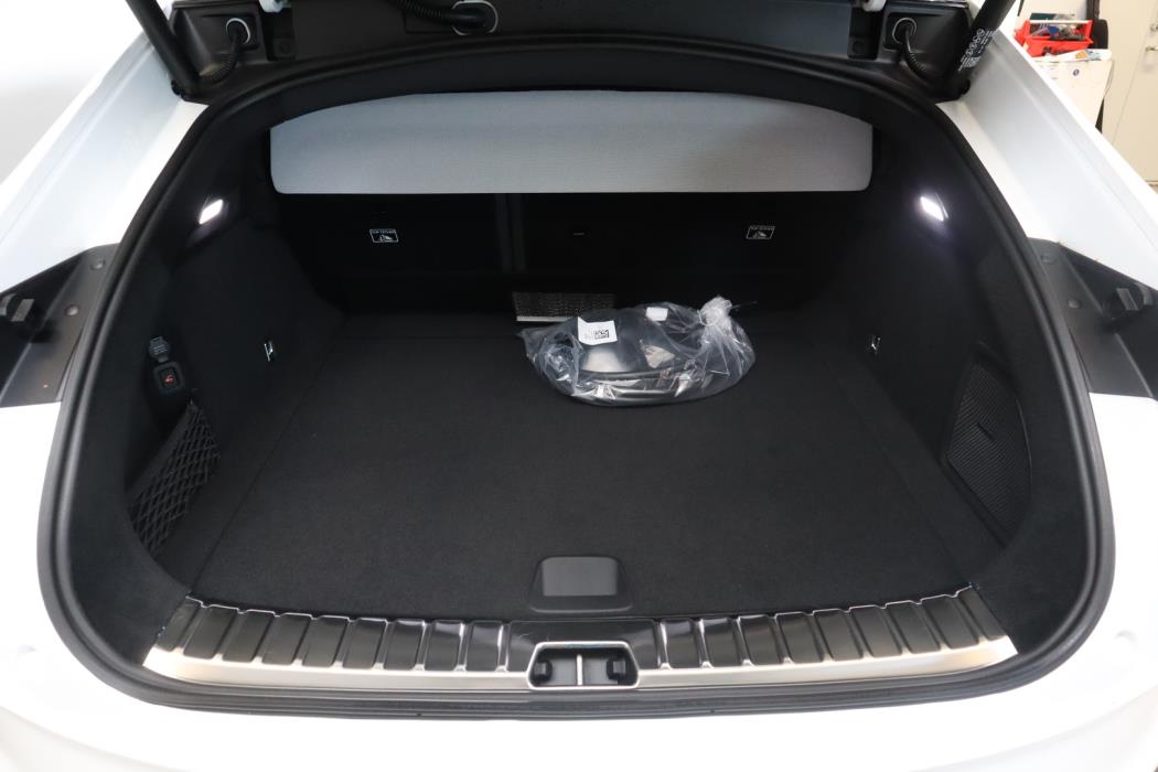 POLESTAR 4 2026