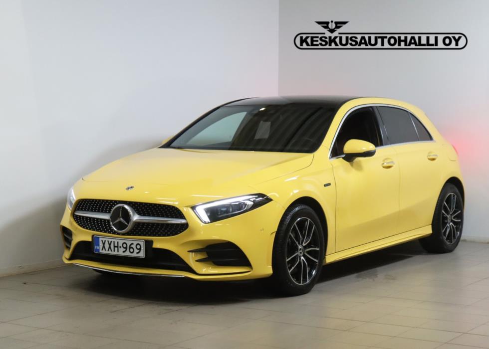 MERCEDES-BENZ A 2020