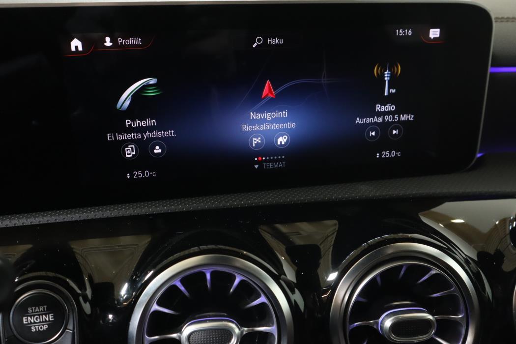 MERCEDES-BENZ A 2020