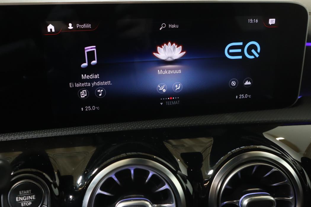 MERCEDES-BENZ A 2020