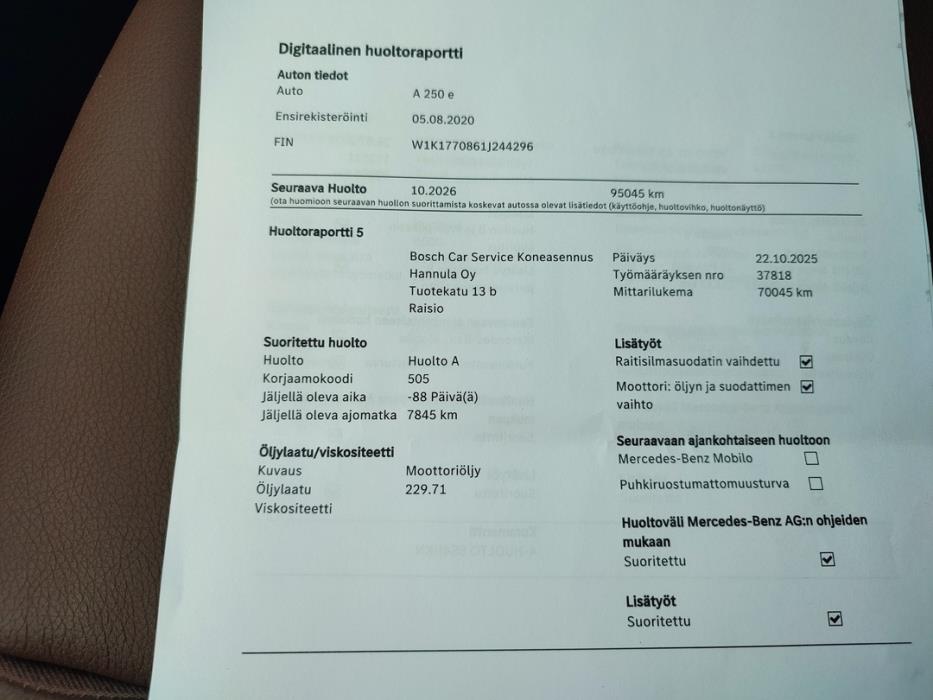 MERCEDES-BENZ A 2020