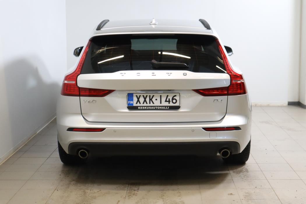 VOLVO V60 2019