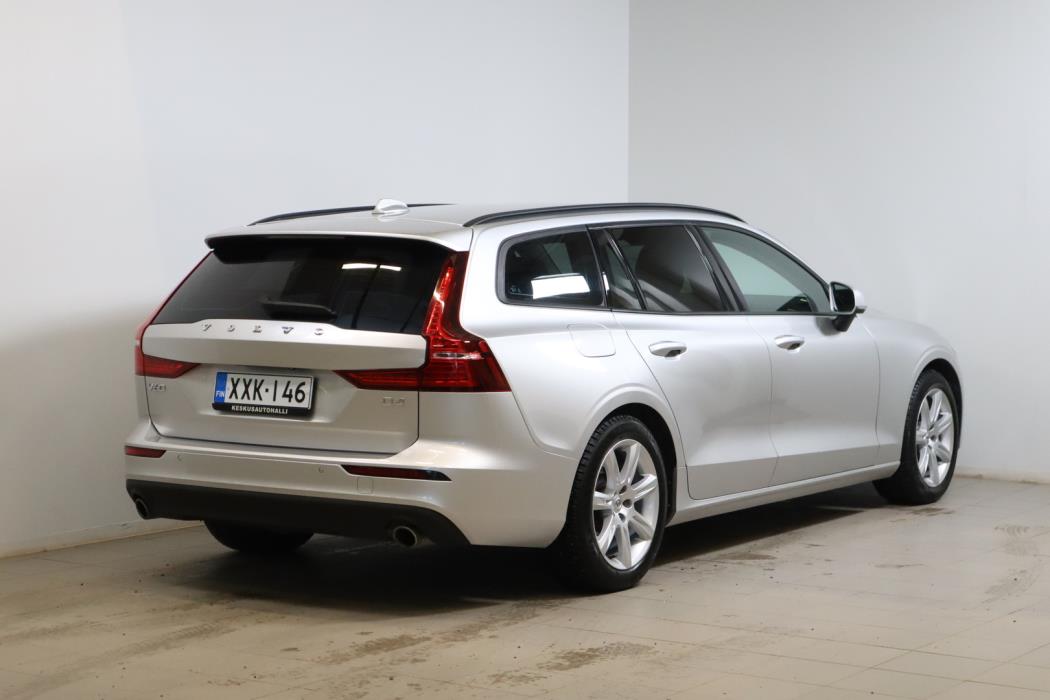 VOLVO V60 2019