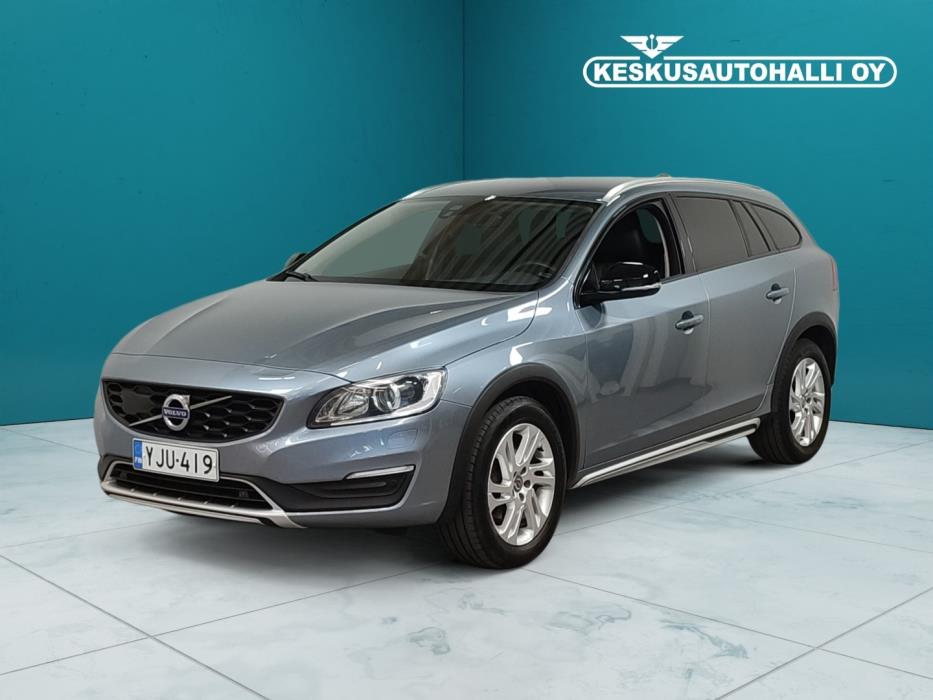 VOLVO V60 Cross Country 2018